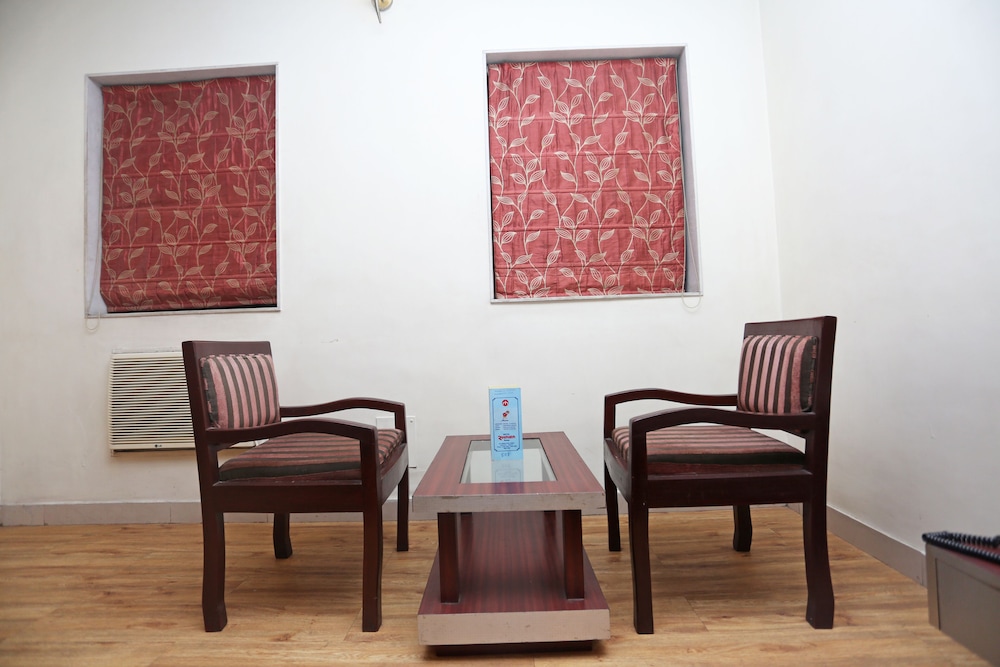 Hotel Rushabh Home 36/48