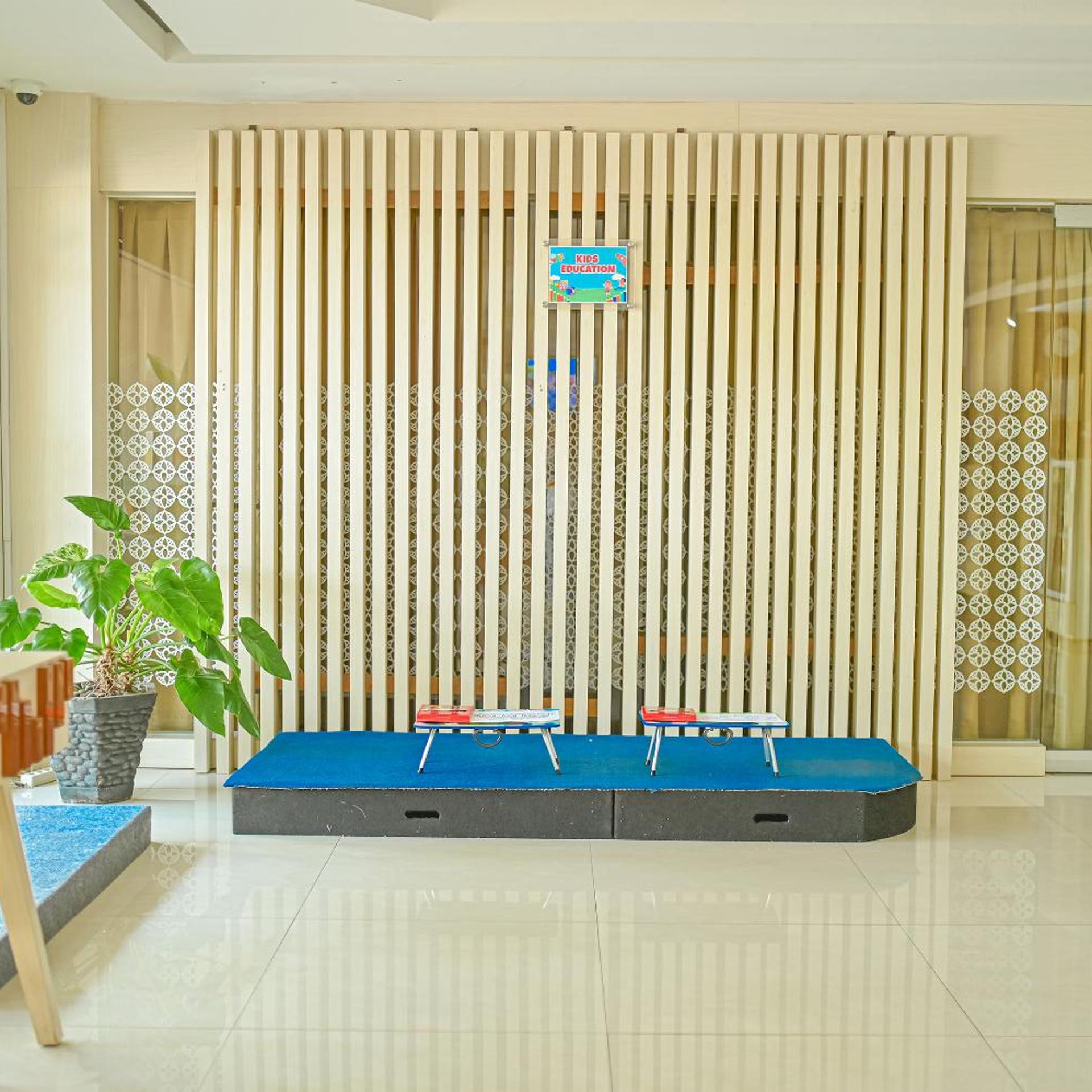 Kawana Hotel (Formerly The Aliga Padang) 16/42