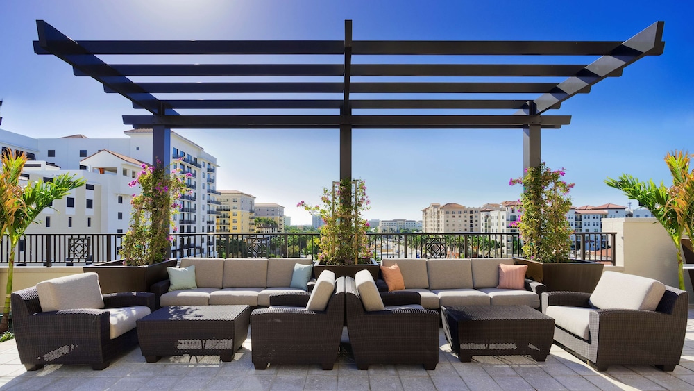 Hyatt Place Boca Raton Downtown 34/62