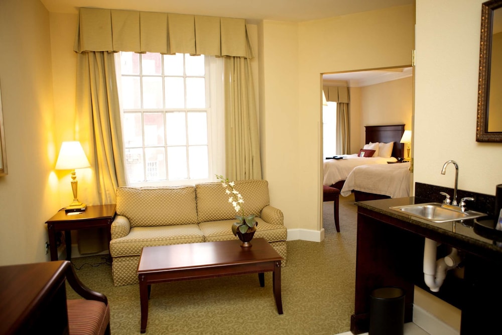 Hampton Inn & Suites Birmingham-Downtown-Tutwiler 28/47