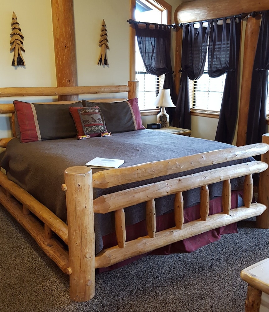 Natures Inn Bed and Breakfast Yosemite 36/50