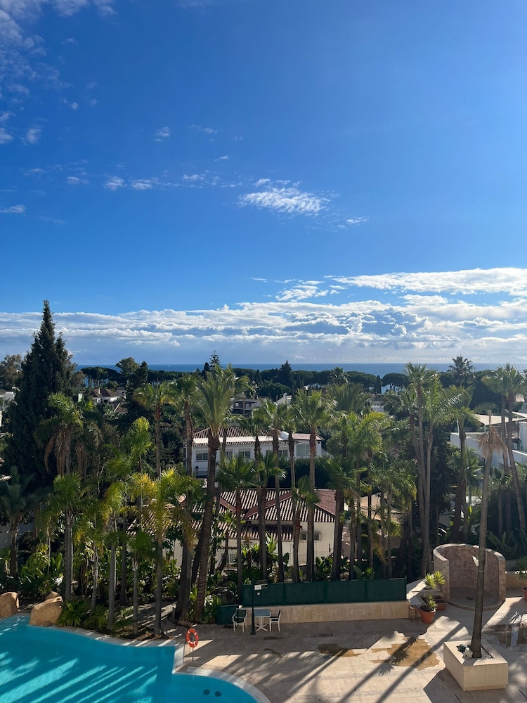 Guadalpin Suites 45/50