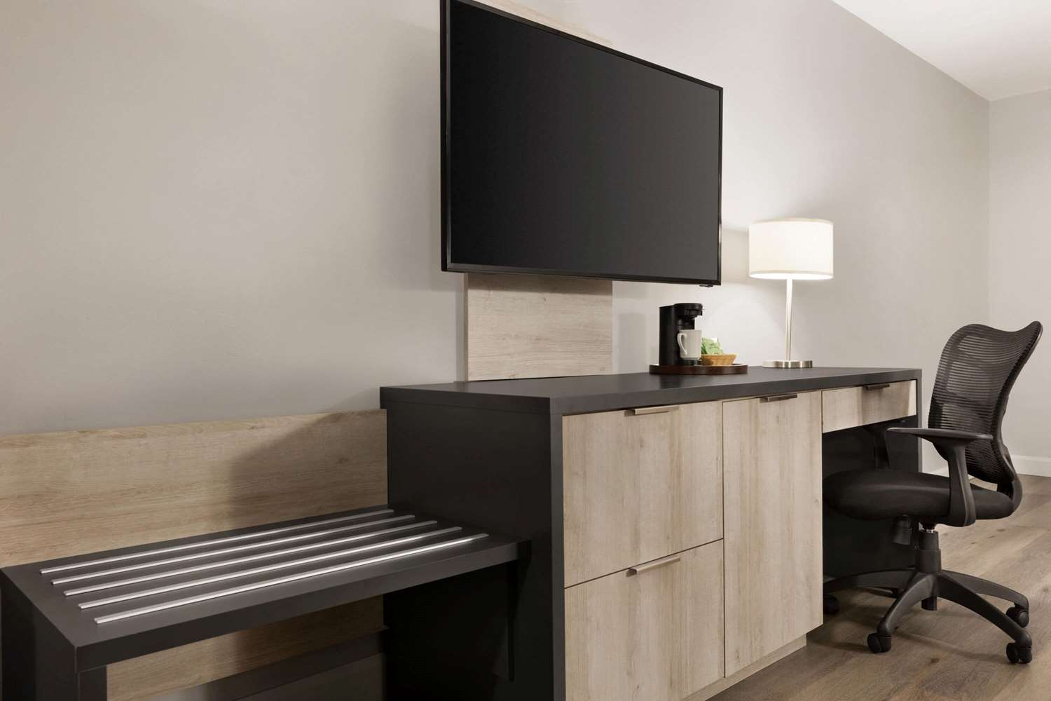 Travelodge By Wyndham Alma 42/50