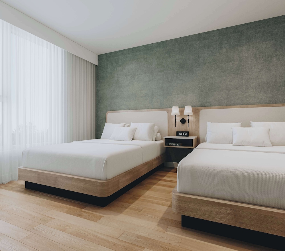 Hyatt Place Montreal Airport 15/50