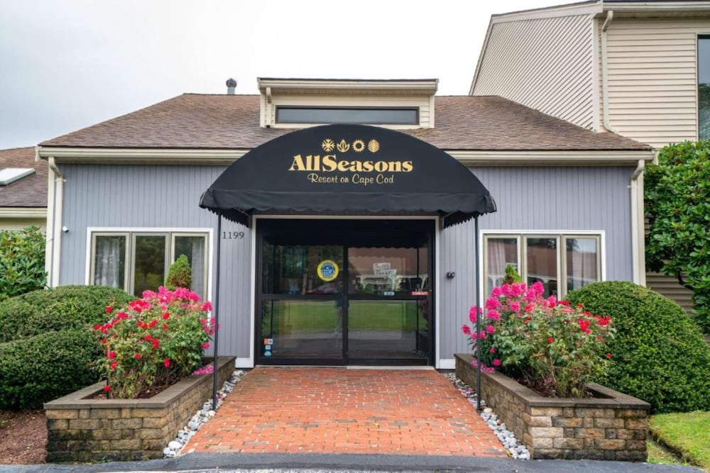 All Seasons Resort, Trademark Collection by Wyndham 2/50