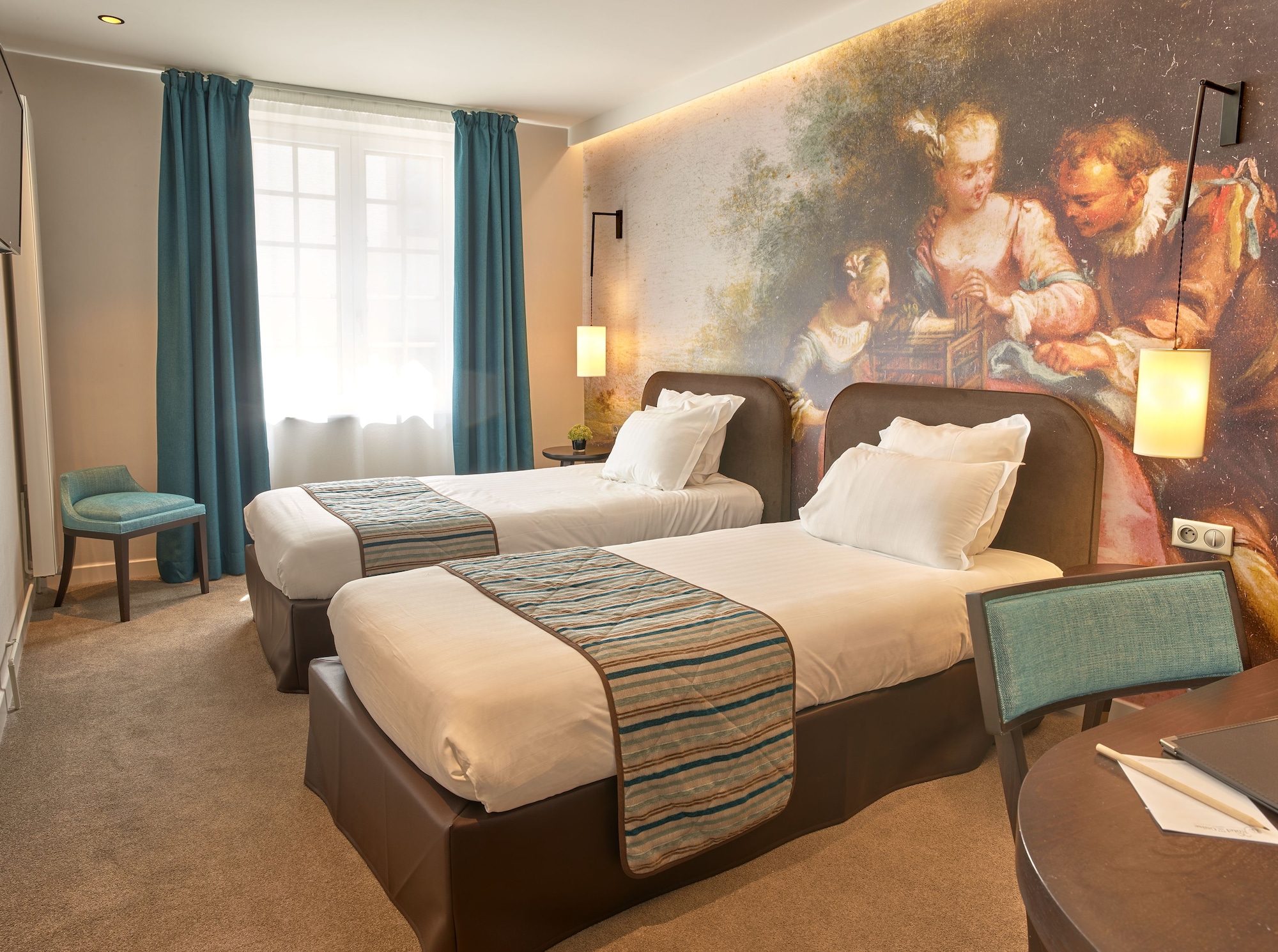 CLASSIC, TWIN BEDS