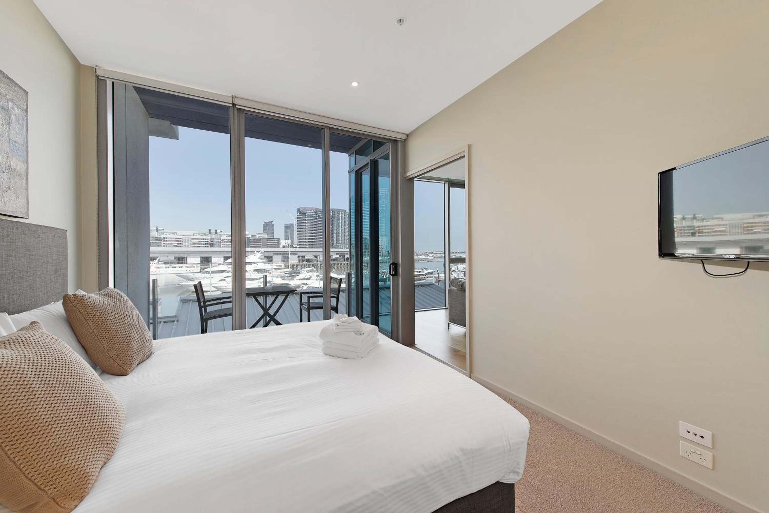 شقة ديلوكس بإطلالة على المرفأ بغرفة نوم واحدة، Docklands Private Collection of Apartments - NewQuay 4/10