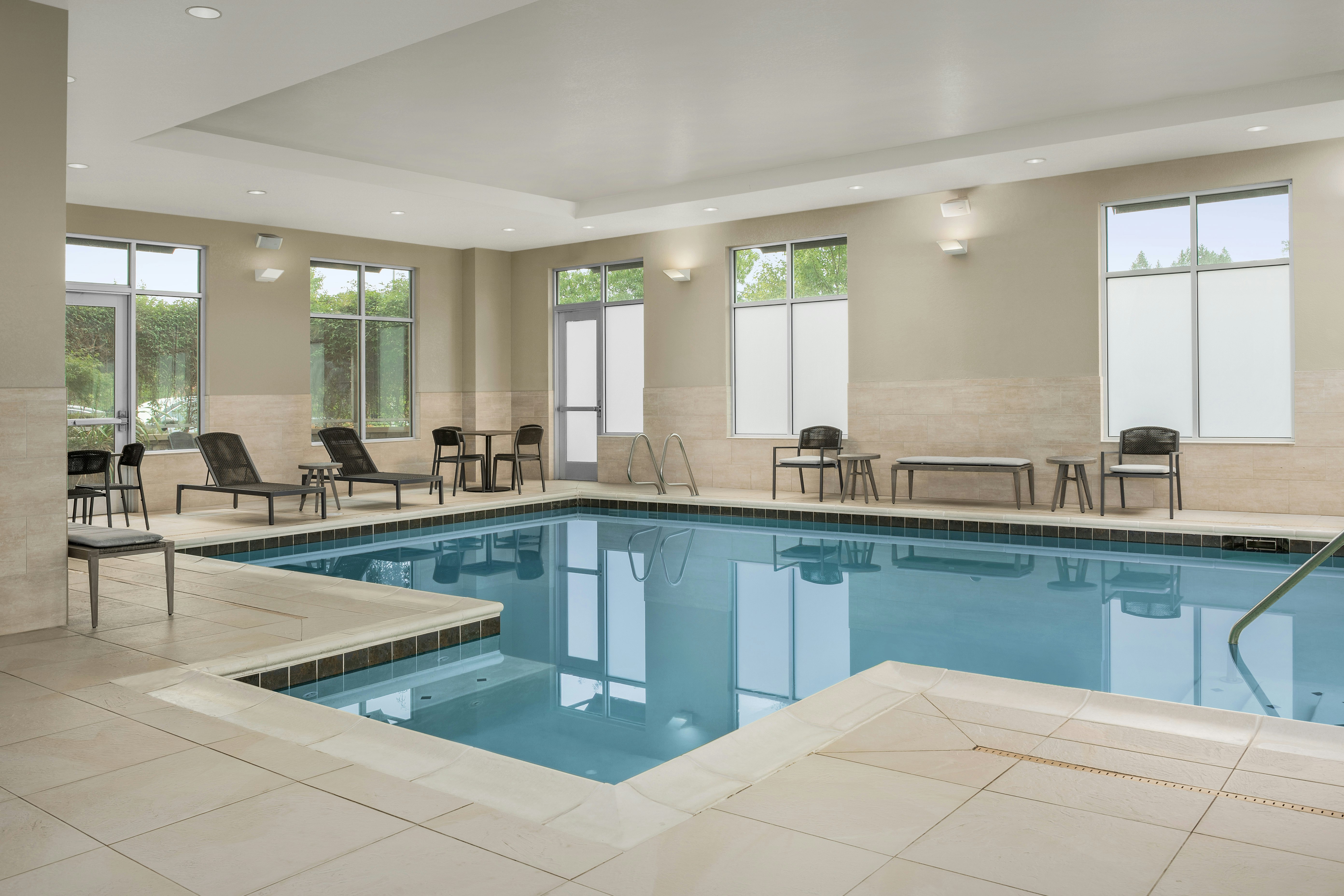 Embassy Suites By Hilton Portland Hillsboro 14/27