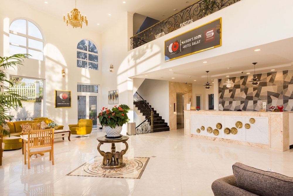 Capital O 585 Saigon Book Da Lat Hotel 8/64