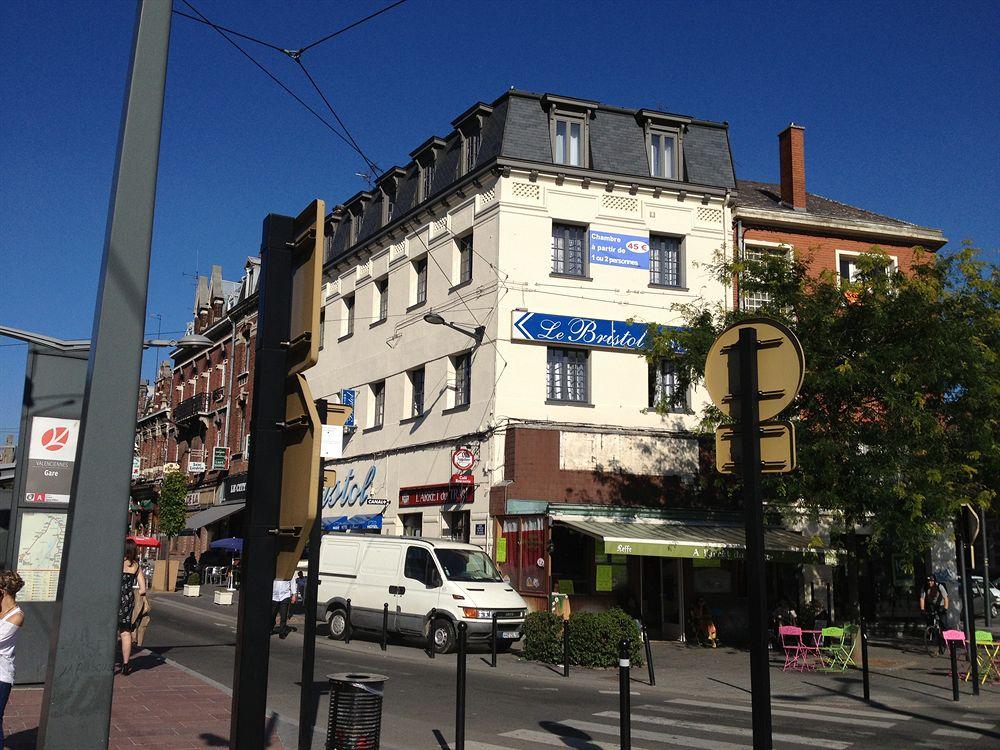 L Hotel Le Bristol 3/19