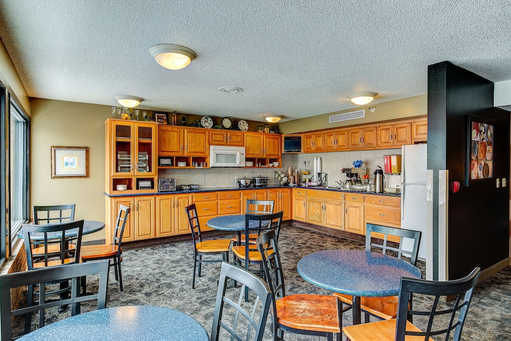 Western Inn 29/29