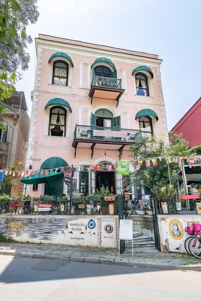 Anastasia Meziki Hotel 3/49