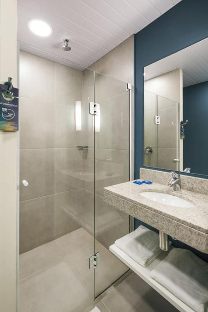 Ibis Navegantes Itajai 65/65