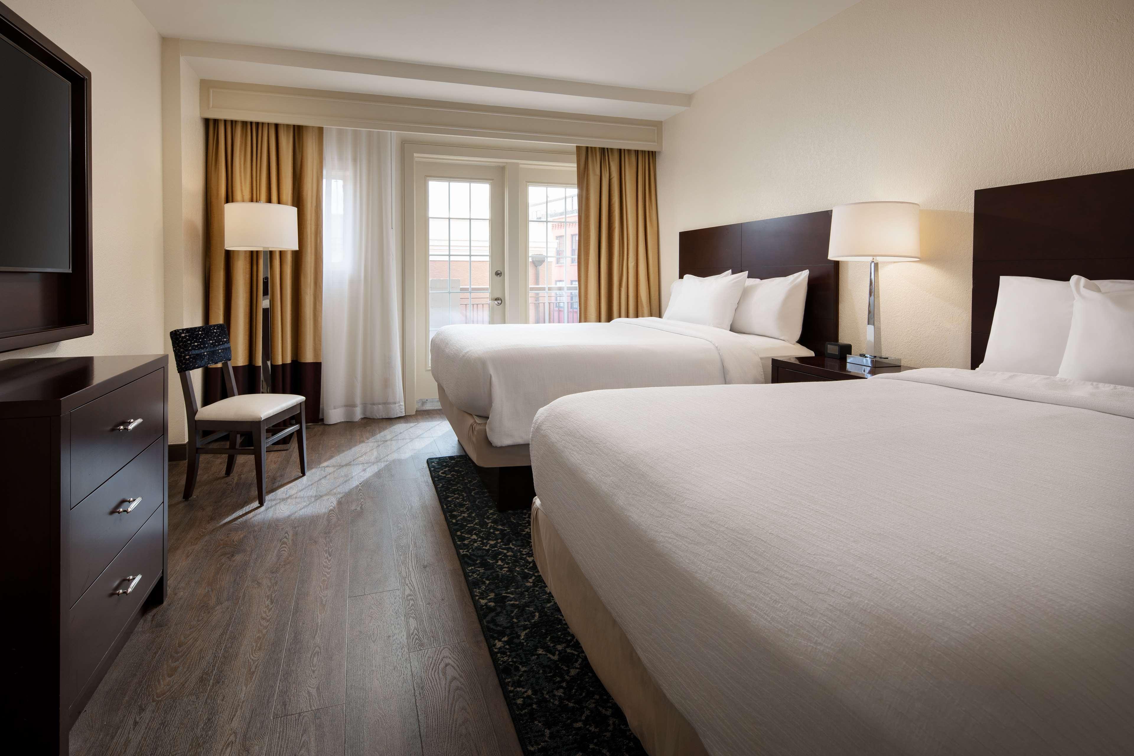 2 Rooms, Family Suite, 2 Double Beds