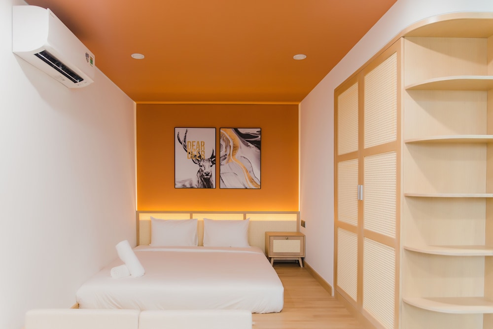 Shi House by Haviland 30/54