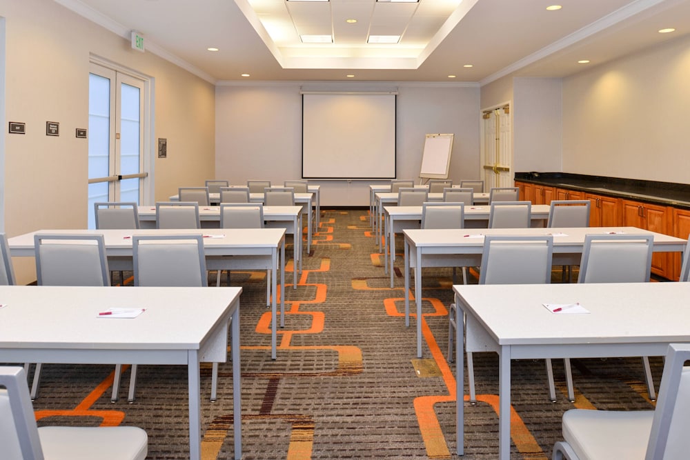 Residence Inn Palo Alto Los Altos 40/41