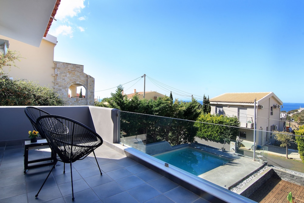 Villa Adam 18/50