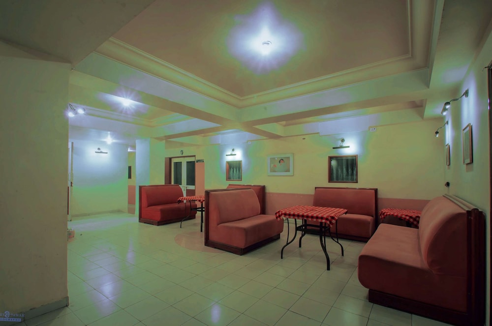 Quality Inn Regency Nasik 52/66
