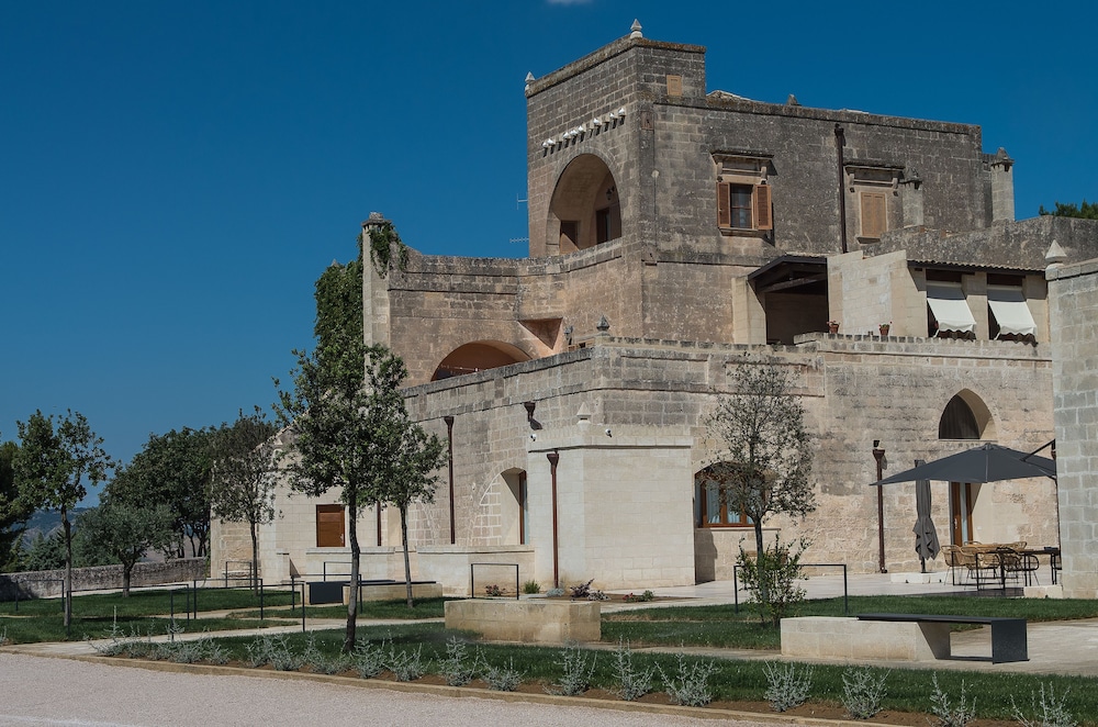 Masseria Santa Lucia 1/43