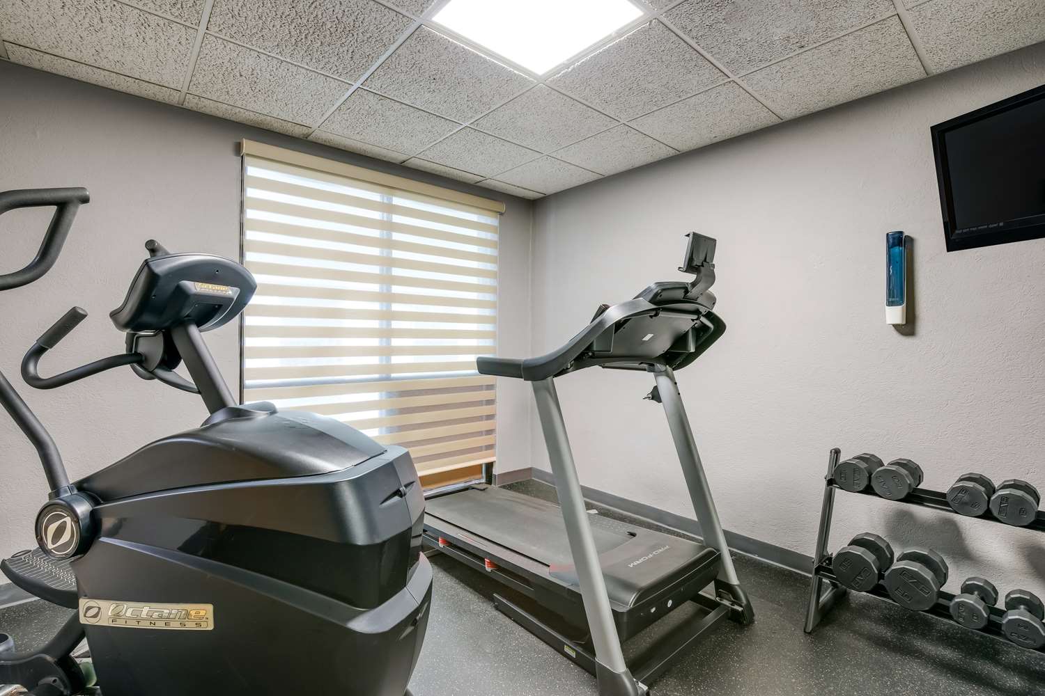 Best Western Waukesha Grand 7/18