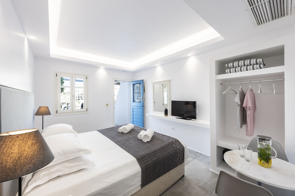 Alexandros Studios And Apartments 53/76