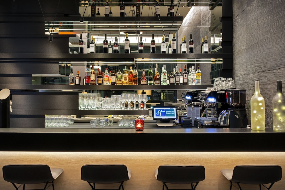 HOLIDAY INN EXPRESS STUTTGART - WAIBLINGEN 37/69