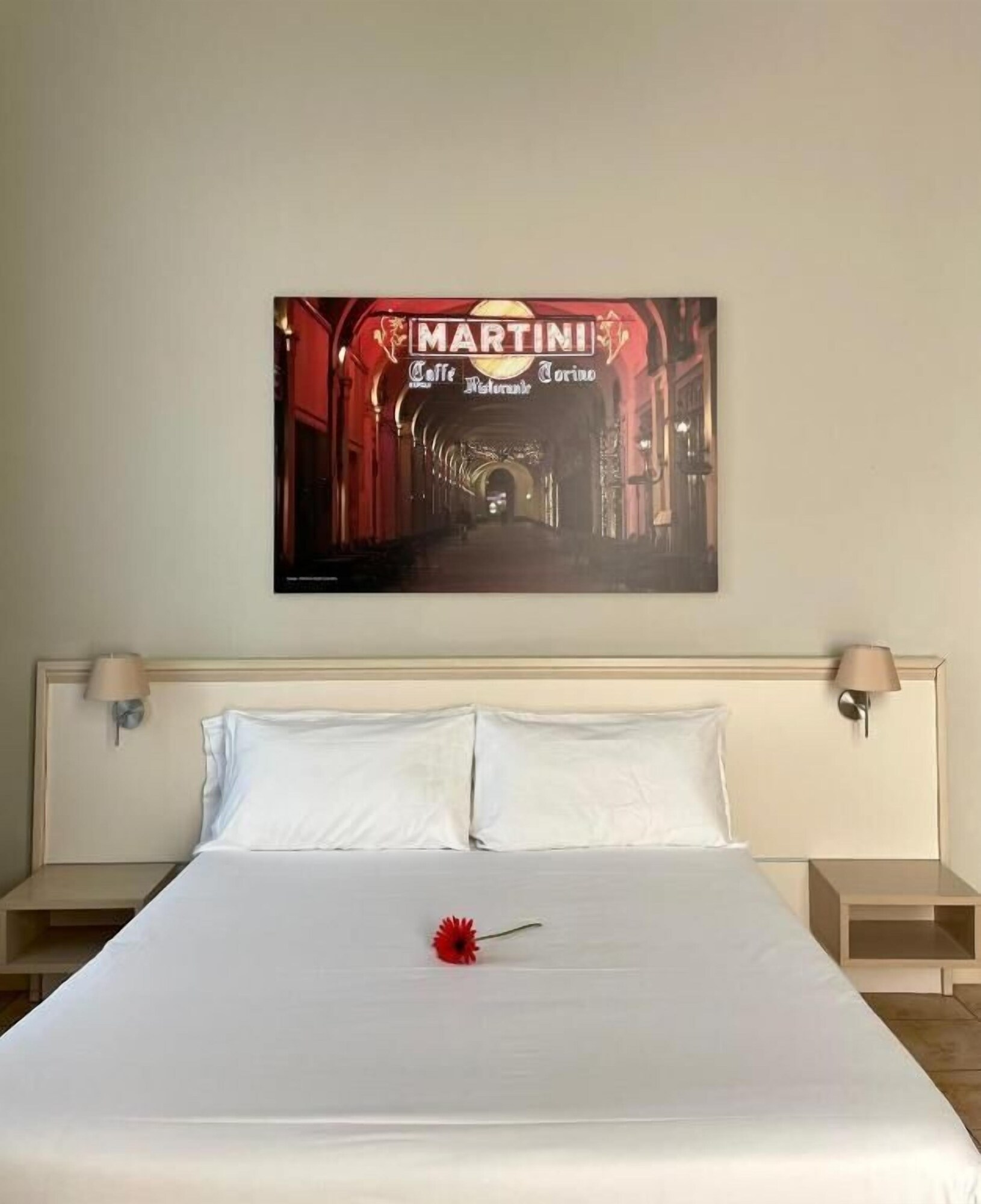 SUPERIOR, DOUBLE BED