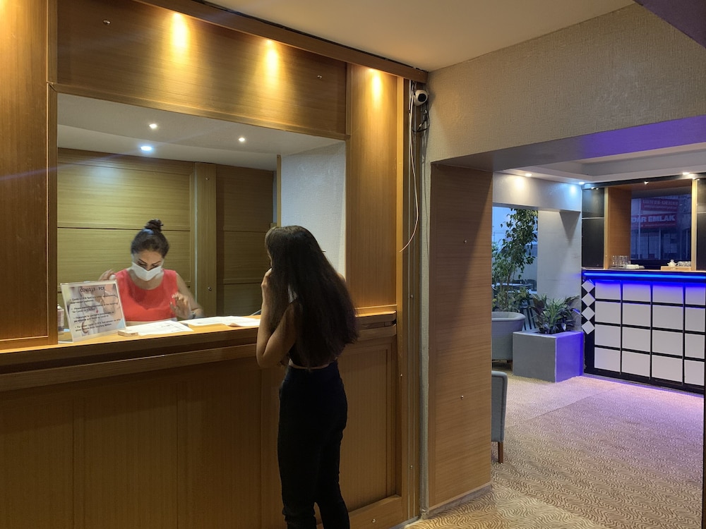 Ramona Kale Hotel 1/16