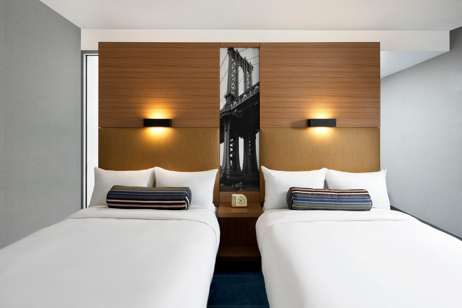 Holiday Inn Lower East Side in NEW YORK - NY