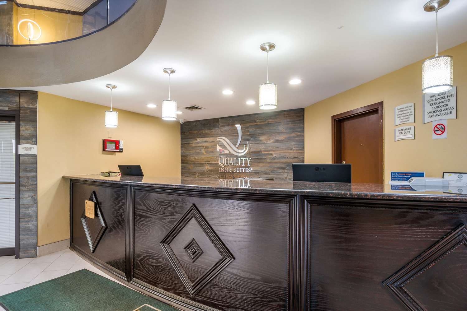 Quality Inn and Suites Florence Cincinnati South 3/48