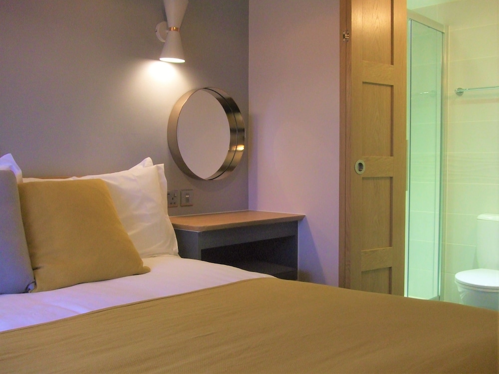 Legends Hotel Brighton 45/67