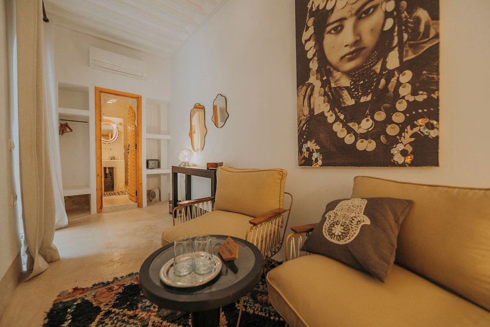 Riad Djebel 23/40