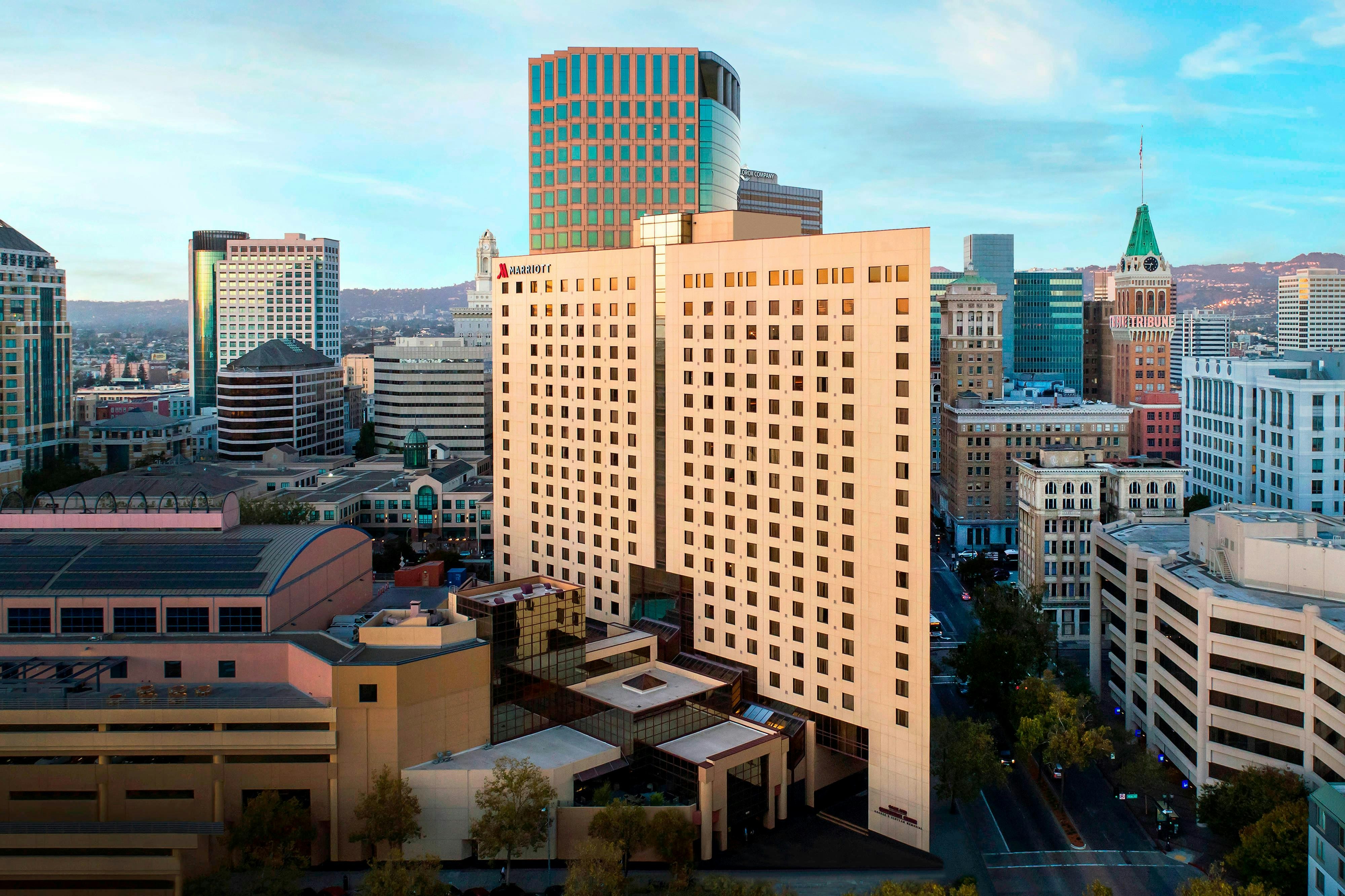 Oakland Marriott City Center 3/62