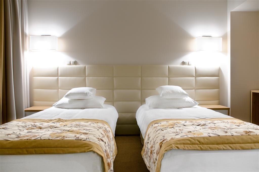 Hotel Petropol 4/25