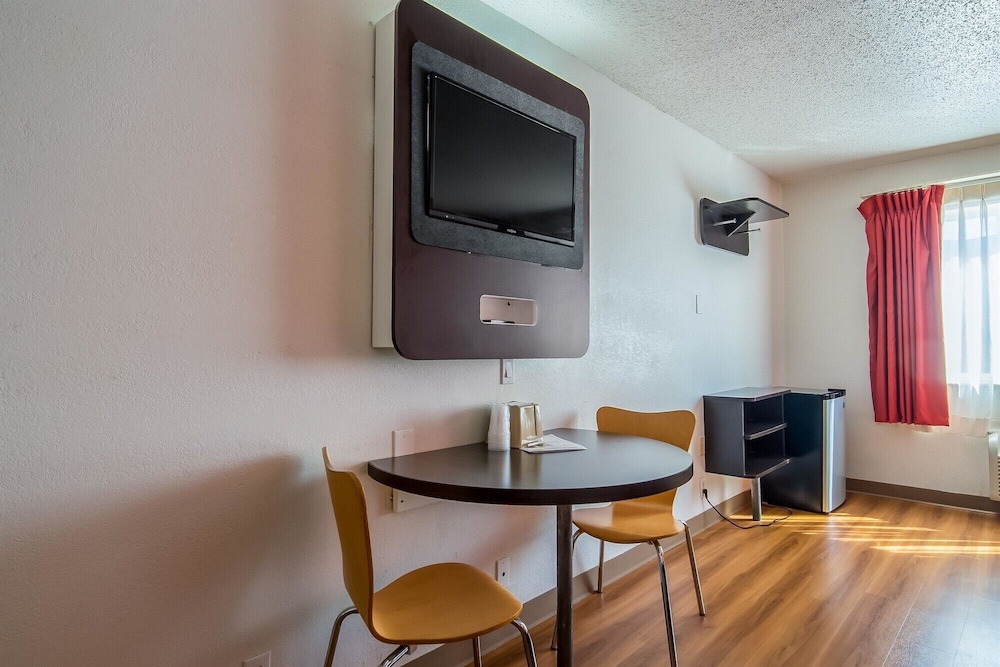 Motel6 Dallas, TX - North - Richardson 42/55