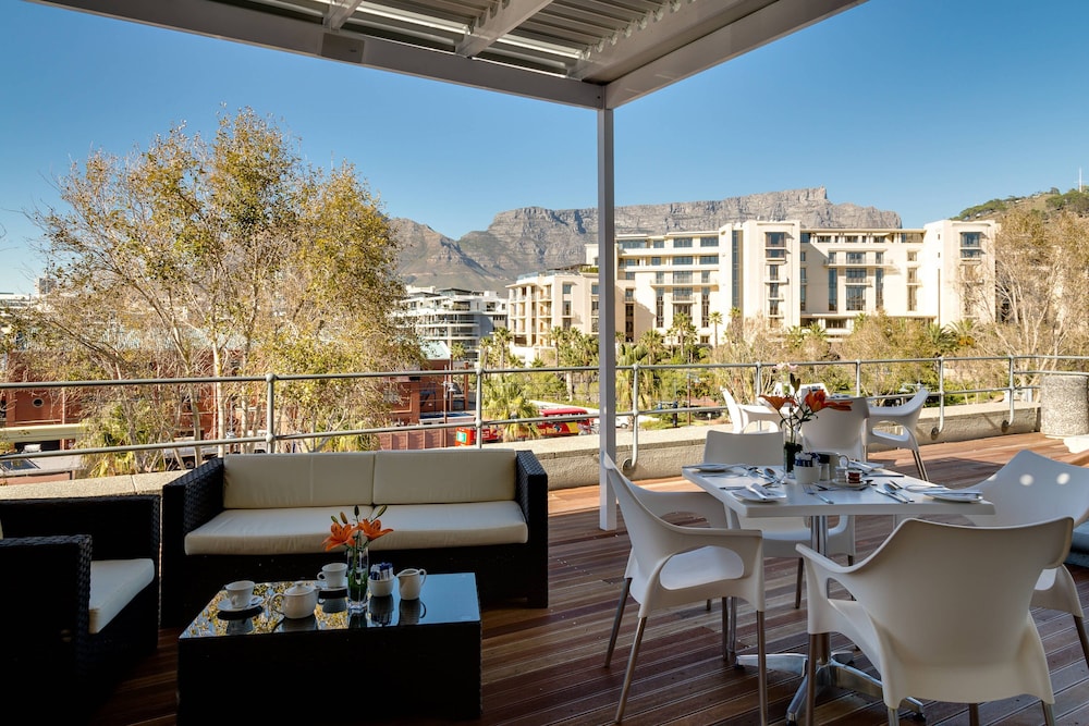 Protea Hotel Breakwater Lodge 67/79