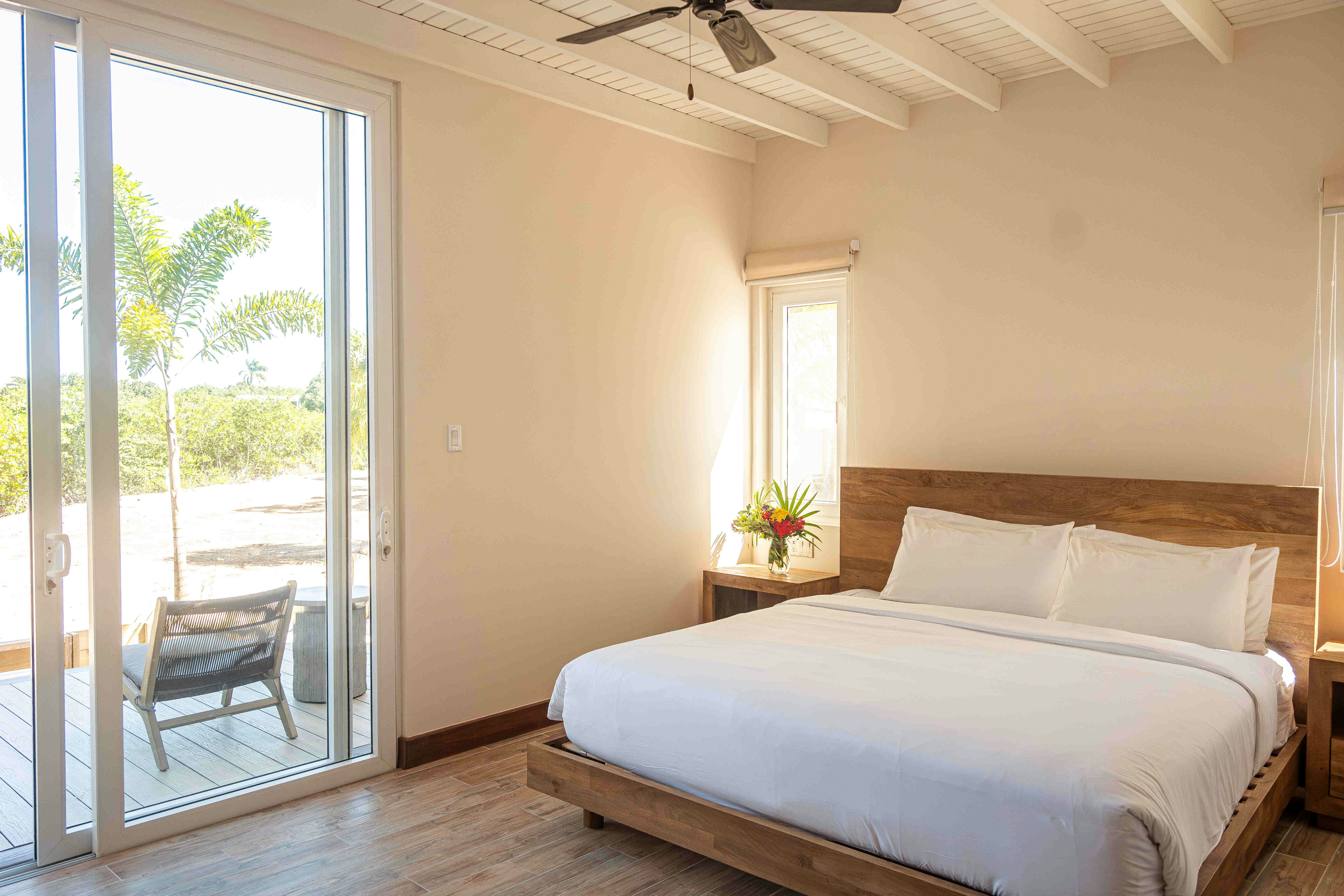 Itz ana Resort & Residences 18/59