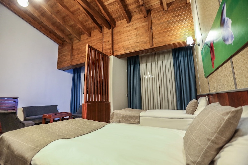 Akamoy Boztepe Hotel & Restaurant 5/40