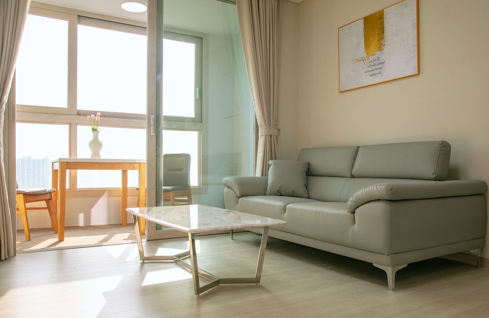 Landmark Songdo Stay 30/50