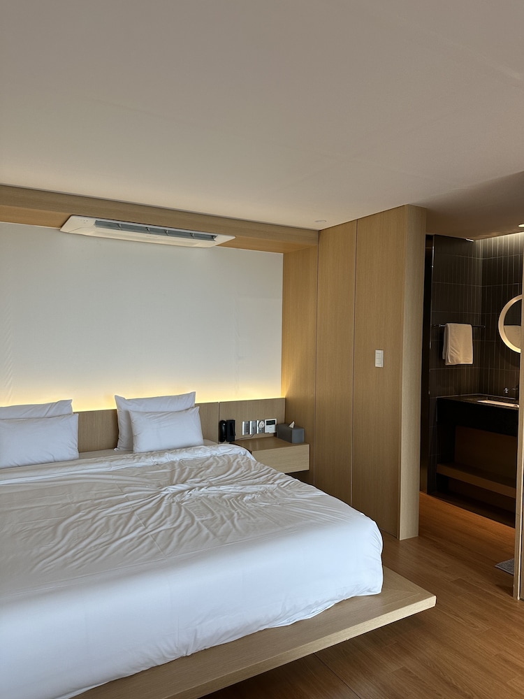 Tourist Hotel Sang Sang House 9/50