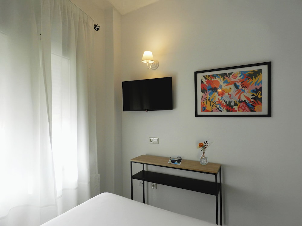 Hotel Dona Blanca 24/41