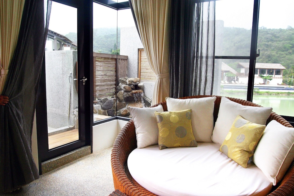 Mudanwan Villa 8/34