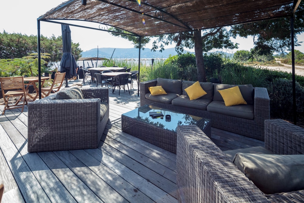 Marina Corsica Hotel 25/50