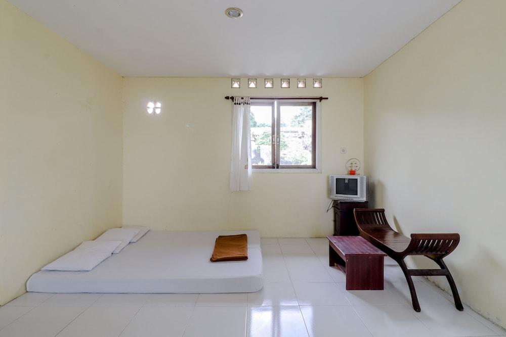 Hotel Kayu Manis by ZUZU 38/48