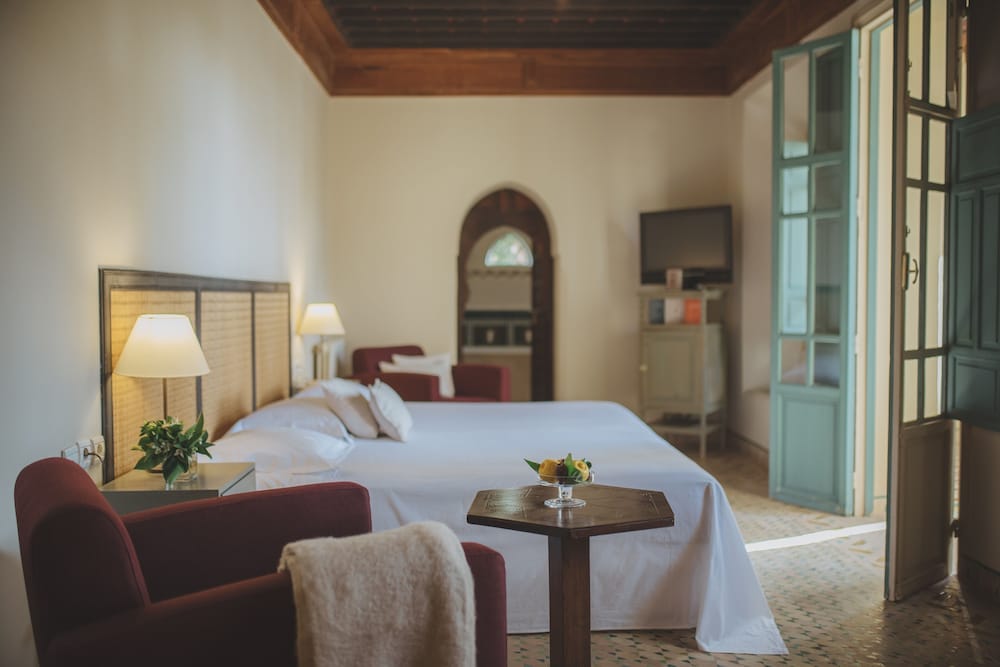 Riad Les Deux Tours 23/75