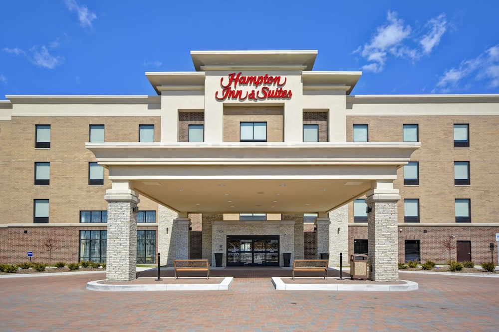 Hampton Inn Suites Detroit Warren 5/49