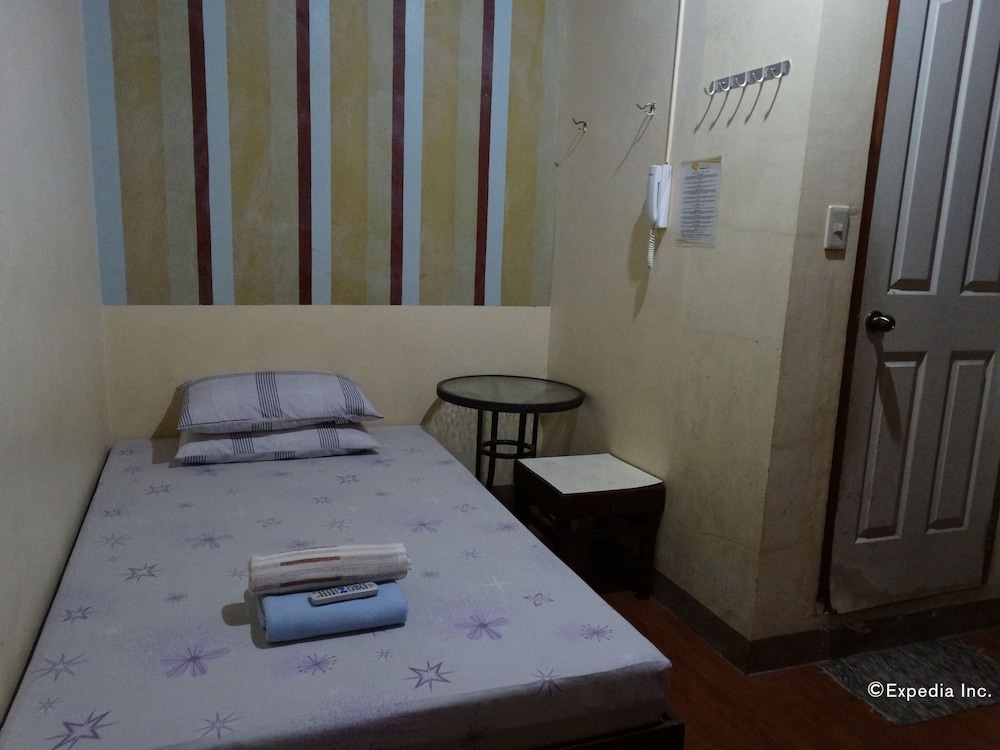 Circon Businessman's Inn 37/50