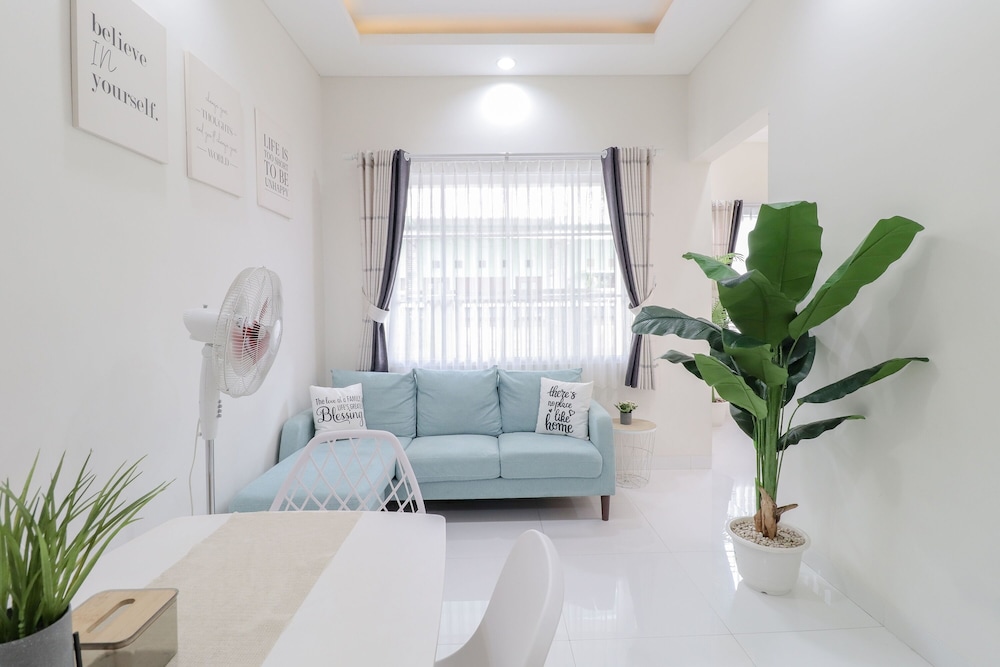 Rumah Teteh - Seturan by ZUZU 85/103