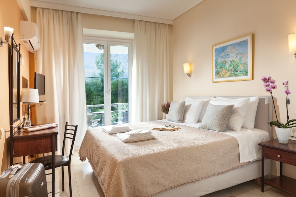Minavra Hotel 10/43