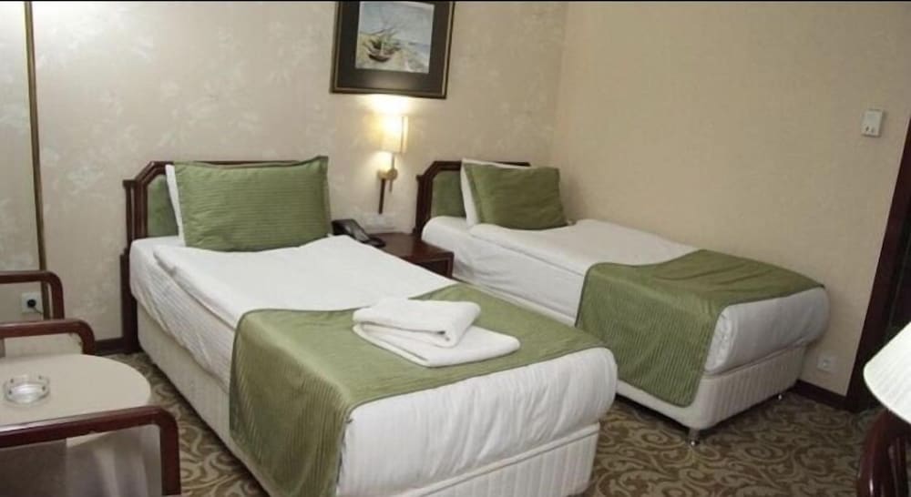Shelter Inn Hotel & Spa 7/47